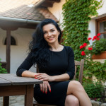 Irina ți-a vizualizat profilului si ți-a trimis un mesaj privat !